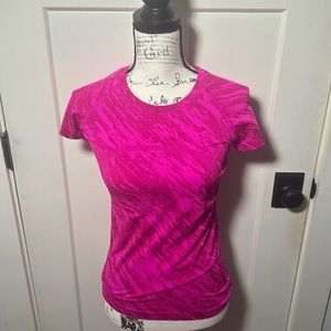 Lululemon swiftly tech size 6 hot pink